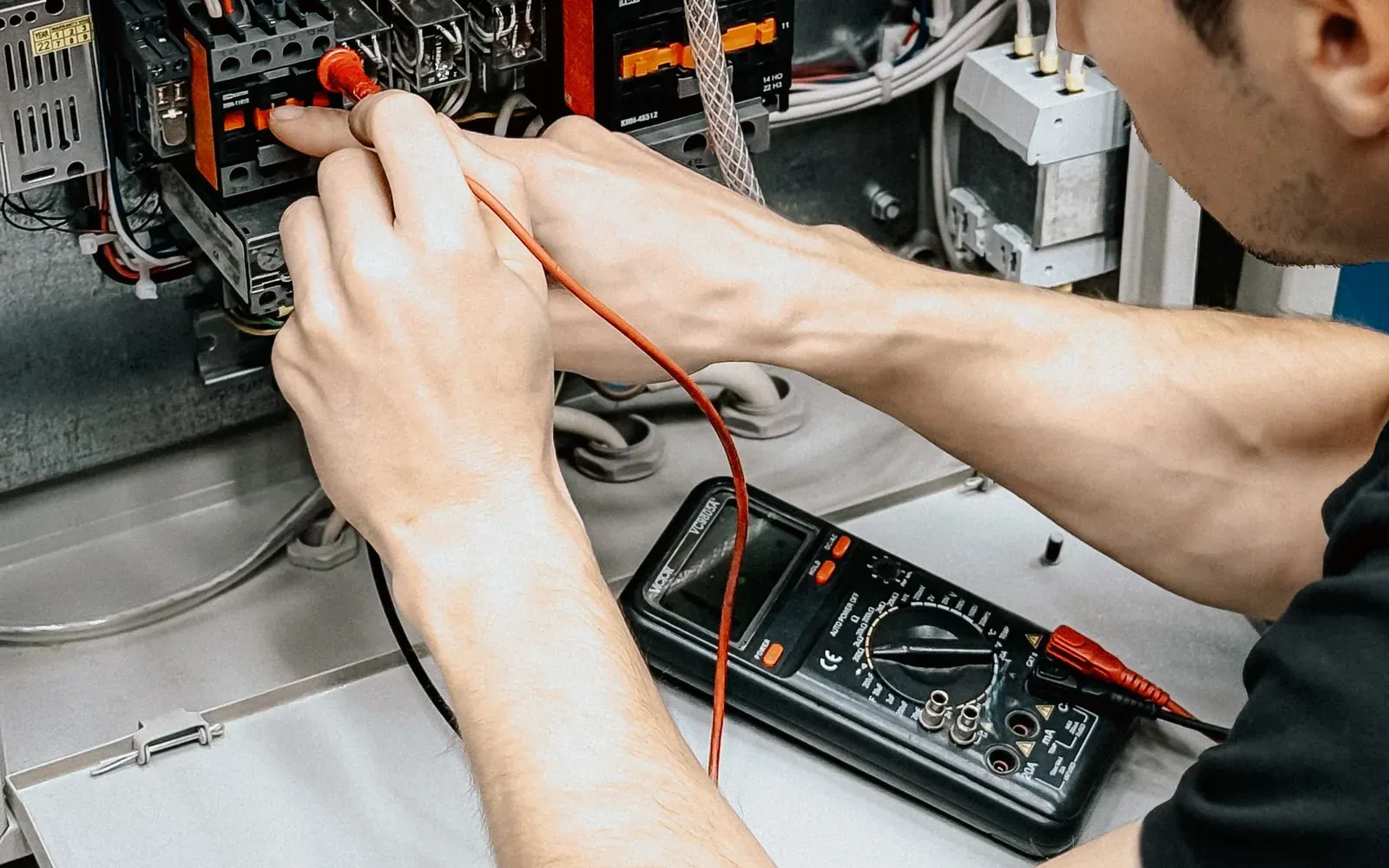 Recherche de panne & diagnostic — Électricien Paris et Île-de-France